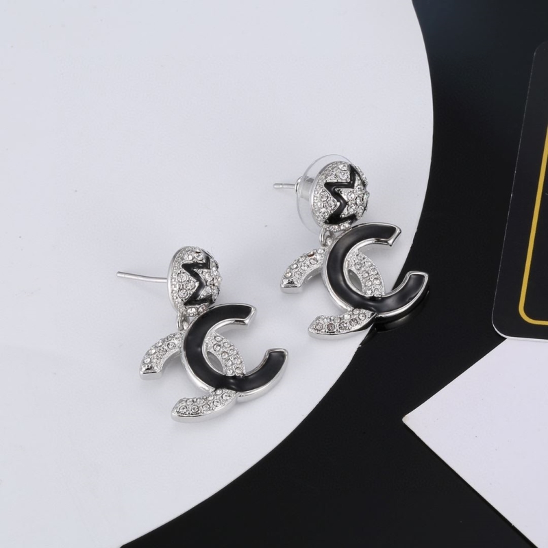 Ch**el earrings